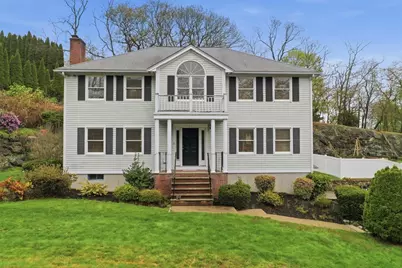 11 Roseanna Park Dr, Waltham, MA 02452 - Photo 1