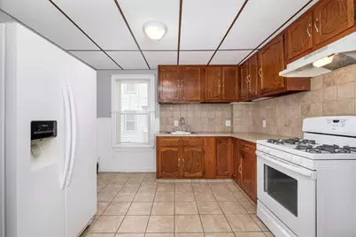 18 Chestnut St #1, Everett, MA 02149 - Photo 1