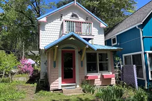55 Laurel Park, Northampton, MA 01060 - Photo 1