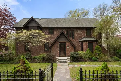 110 Wallis Rd., Brookline, MA 02467 - Photo 1