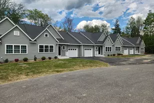 30 Four Seasons Dr, Hampstead, NH 03841 - Photo 1