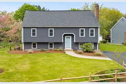 179 Dean St, Mansfield, MA 02048 - Photo 1