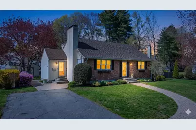 7 Patti Rd, Beverly, MA 01915 - Photo 1