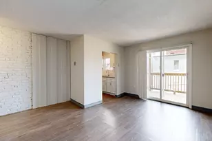 298-300 Meridian St, Boston, MA 02128 - Photo 1
