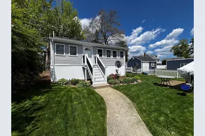 13R West Ave #R, Kingston, MA 02364 - Photo 1