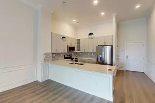 320 Middlesex Ave, Medford, MA 02155 - Photo 1