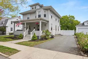 16 Thorndike St, Peabody, MA 01960 - Photo 1