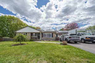 14 Ludlow St, Acushnet, MA 02743 - Photo 1