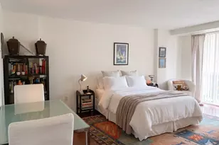 9 Hawthorne Pl, Boston, MA 02114 - Photo 1