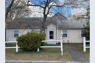 6 Black Rock Rd, Melrose, MA 02176 - Photo 1