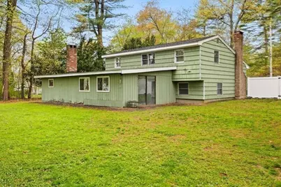 9 Green St, Foxboro, MA 02035 - Photo 1