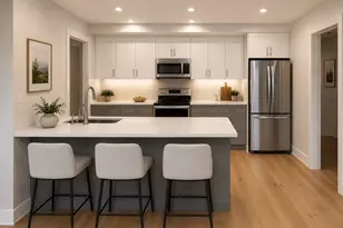 656 E 5th St, Boston, MA 02127 - Photo 1