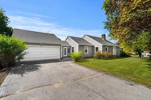 476 Lindell, Leominster, MA 01453 - Photo 1