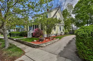 15 Crown St, Milton, MA 02186 - Photo 1