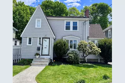 12 Palmer Ave, Saugus, MA 01906 - Photo 1