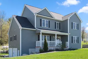 32 Hycrest Rd, Charlton, MA 01507 - Photo 1