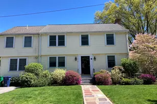 71 Fessenden St, Newton, MA 02460 - Photo 1