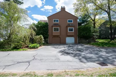 2 Loyalist Dr #2, Uxbridge, MA 01569 - Photo 1