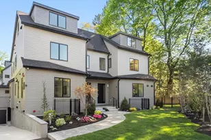 956 Walnut St, Newton, MA 02461 - Photo 1