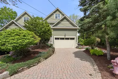 113 Carlisle St #113, Newton, MA 02459 - Photo 1