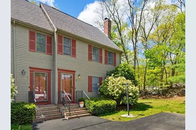 736 Mount Hope St #4, North Attleboro, MA 02760 - Photo 1