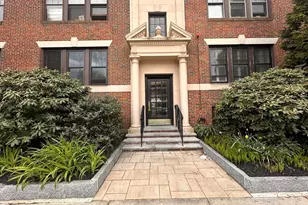 1982 Commonwealth Ave, Boston, MA 02135 - Photo 1