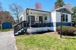 21 Sharon Cir, Merrimac, MA 01860 - Photo 1