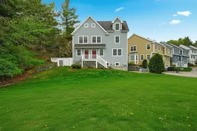 2B Gates Lane #B, Wakefield, MA 01880 - Photo 1