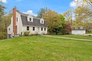 8 Matthew Ln, Chelmsford, MA 01824 - Photo 1