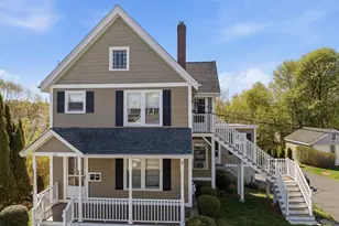 22 Franklin St, Woburn, MA 01801 - Photo 1