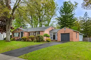 535 Converse St, Longmeadow, MA 01106 - Photo 1