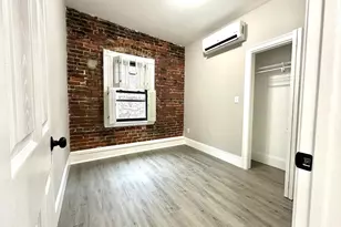 22 Pompeii St, Boston, MA 02119 - Photo 1