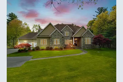 4 Alberta Ln, Lakeville, MA 02347 - Photo 1