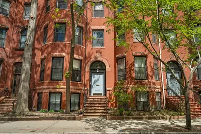 43 Carlton St #2, Brookline, MA 02446 - Photo 1