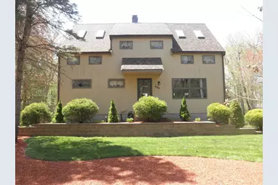 236 Cumberland Ave, North Attleboro, MA 02760 - Photo 1