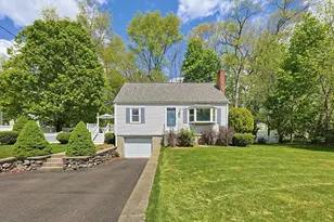13 Brookside Dr, Foxboro, MA 02035 - Photo 1