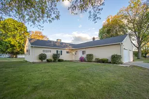 125 Greenwood Terrace, Chicopee, MA 01022 - Photo 1