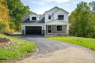 7 High St, Southampton, MA 01073 - Photo 1