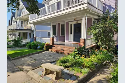 106 Westbourne Ter #1, Brookline, MA 02446 - Photo 1