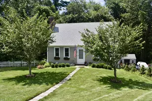 6 Michelle Ln, Mattapoisett, MA 02739 - Photo 1