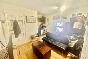 20 Bartlett Pl, Boston, MA 02113 - Photo 1