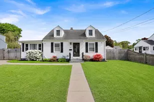 101 Frontenac St, Chicopee, MA 01020 - Photo 1