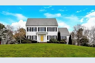 3 Edgewood Cir, Plymouth, MA 02360 - Photo 1