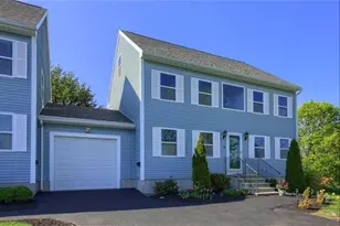 13 Cottage St, Wakefield, MA 01880 - Photo 1