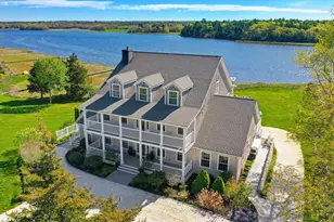 922 Drift Rd, Westport, MA 02790 - Photo 1