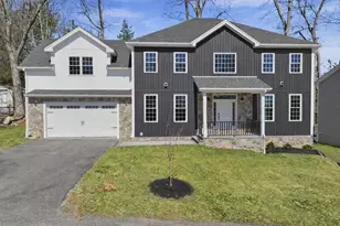 6 Barrows Rd, Worcester, MA 01609 - Photo 1