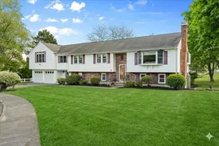 11 Hingston Cir, Braintree, MA 02184 - Photo 1
