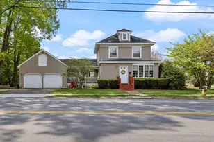 409 Groveland St, Haverhill, MA 01830 - Photo 1