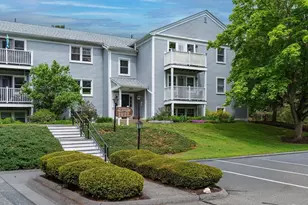 46 Evergreen Rd, Northampton, MA 01053 - Photo 1