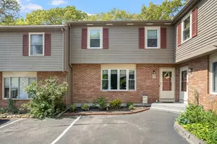 23 Potter Ave, Plainville, MA 02762 - Photo 1